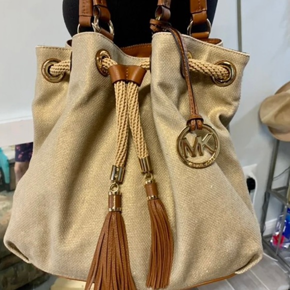 Michael Kors Handbags - Michael Kors Bag